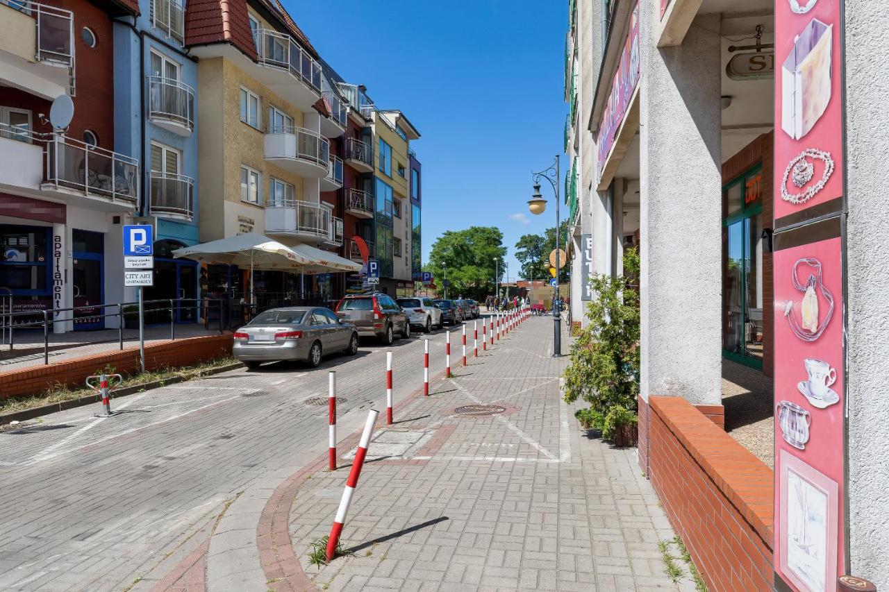Port Kolobrzeg Cicha Street By Jantar Apartamenty 科沃布热格 外观 照片